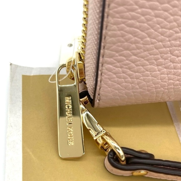 Michael Kors Large Flat MF Phone Case Wallet Powder Blush (NWT) - Picture 8 of 9